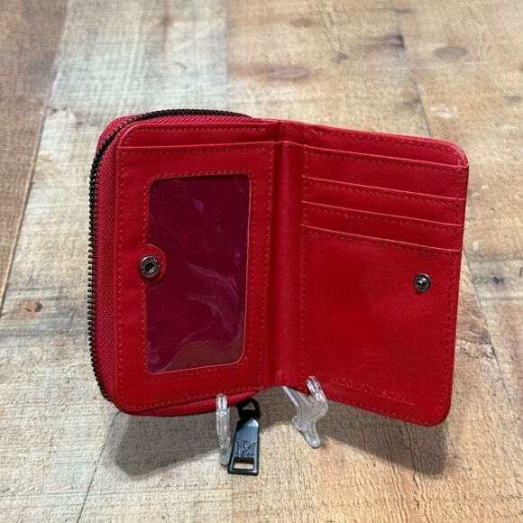 BADGLEY MISCHKA Red Croco Embossed Short Wallet Red /Vegan Leather - Picture 13 of 14